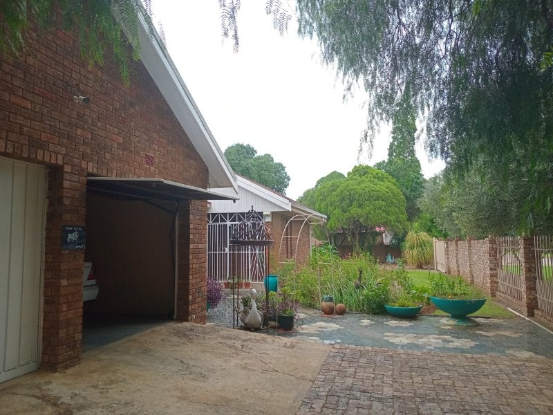 3 Bedroom Property for Sale in Bloemhof North West
